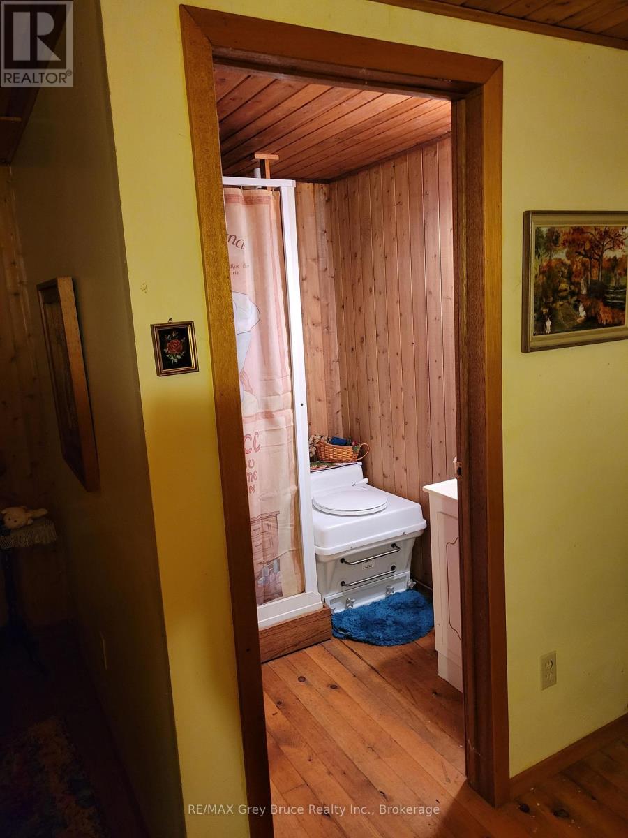 25 Pine Tree Harbour Road, Northern Bruce Peninsula, Ontario  N0H 1Z0 - Photo 33 - X12177730