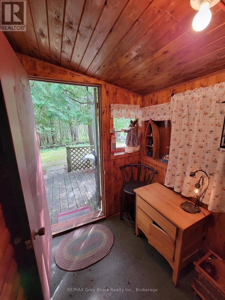 25 Pine Tree Harbour Road, Northern Bruce Peninsula, Ontario  N0H 1Z0 - Photo 7 - X12177730