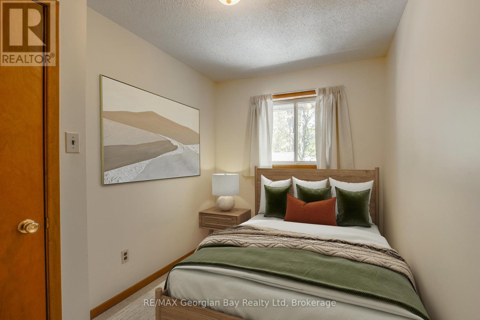 2 Manitou Crescent, Tiny, Ontario  L9M 0C6 - Photo 18 - S12177980