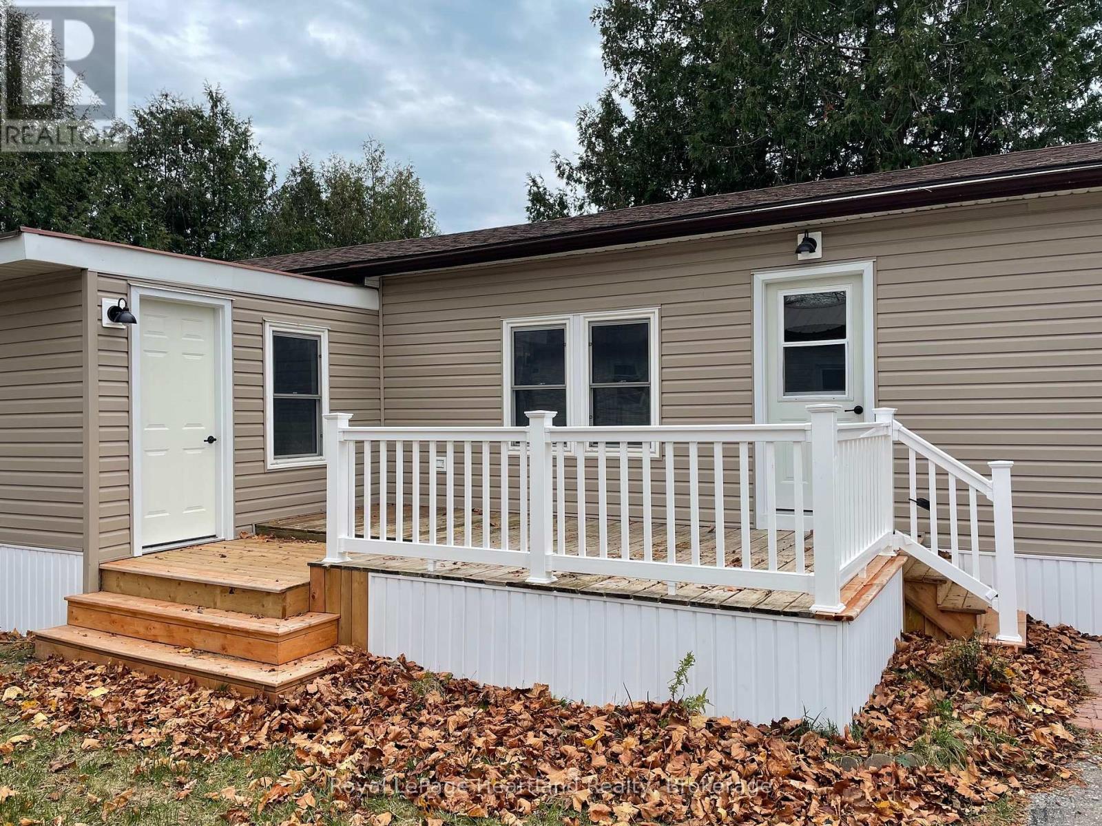 16 Bloomsbury Drive, Ashfield-Colborne-Wawanosh, Ontario  N7A 3Y3 - Photo 15 - X12177988