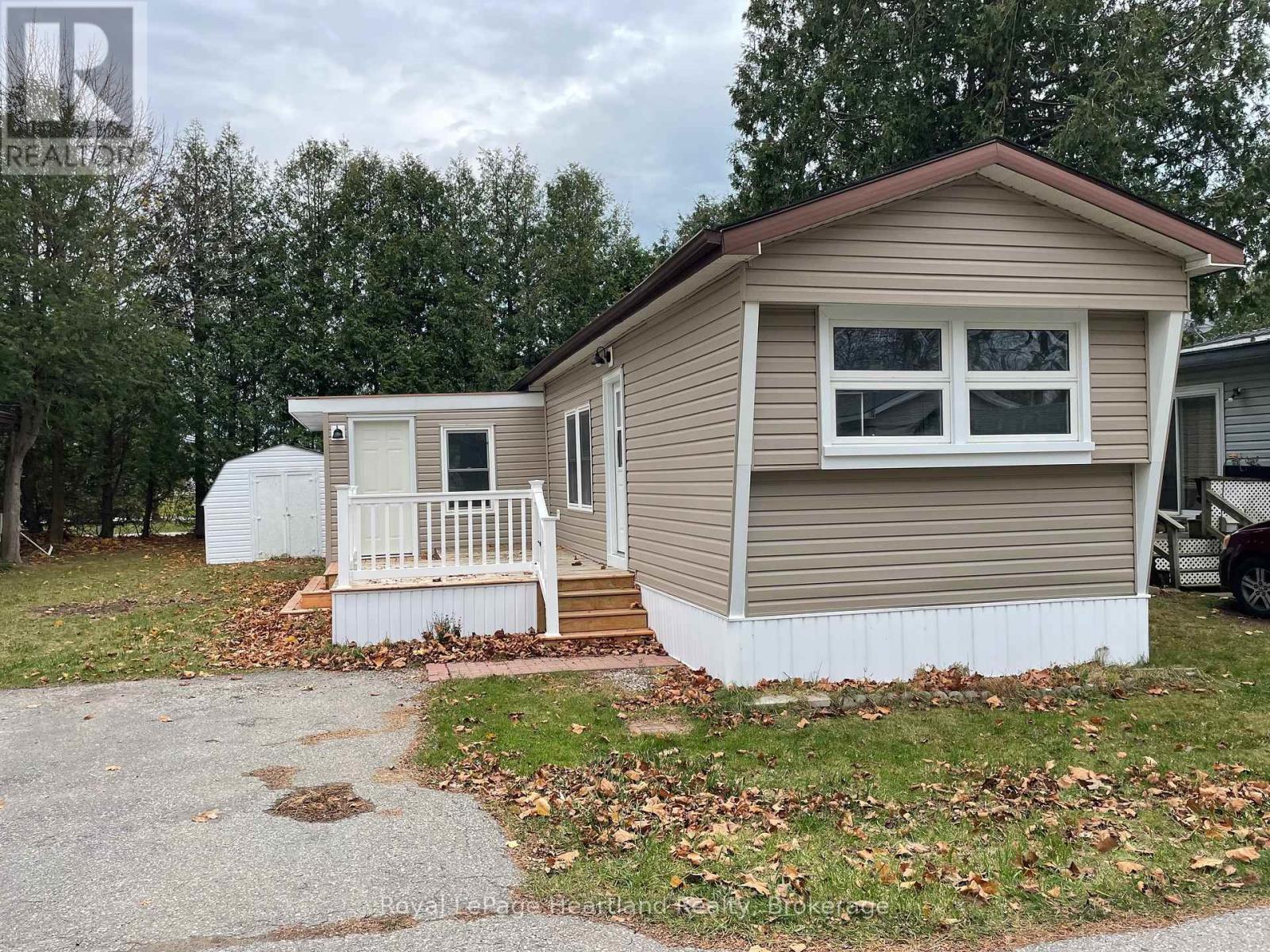 16 Bloomsbury Drive, Ashfield-Colborne-Wawanosh, Ontario  N7A 3Y3 - Photo 16 - X12177988