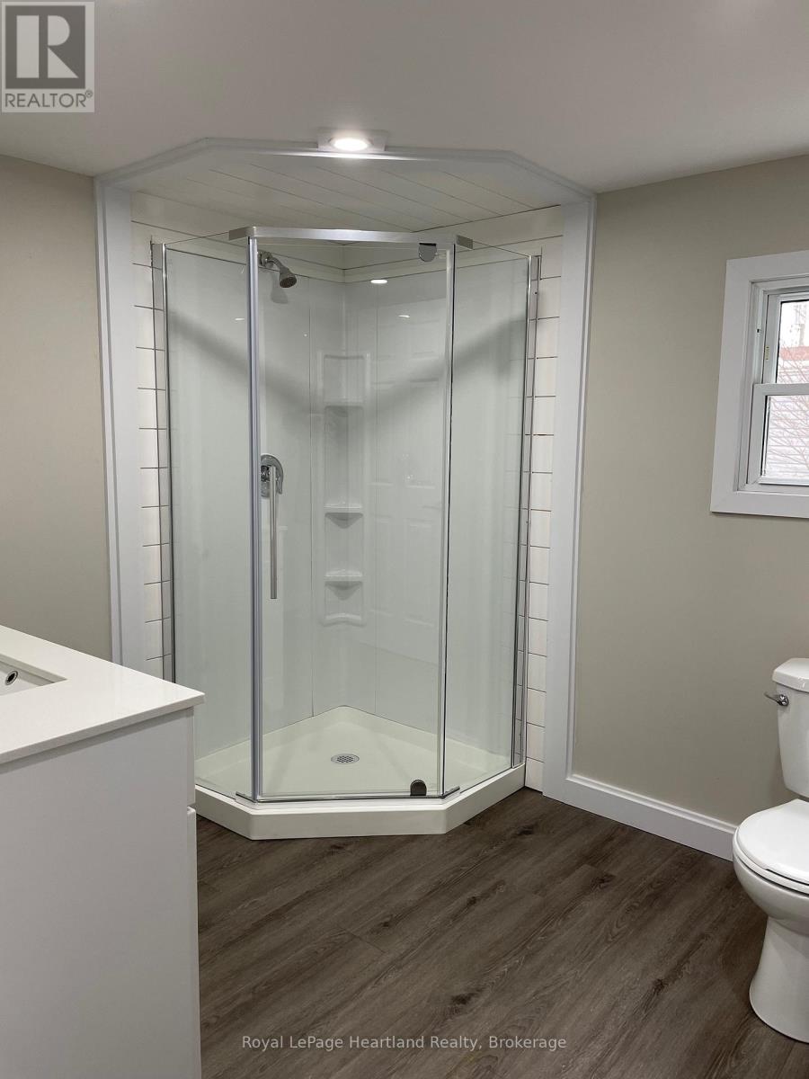 16 Bloomsbury Drive, Ashfield-Colborne-Wawanosh, Ontario  N7A 3Y3 - Photo 7 - X12177988