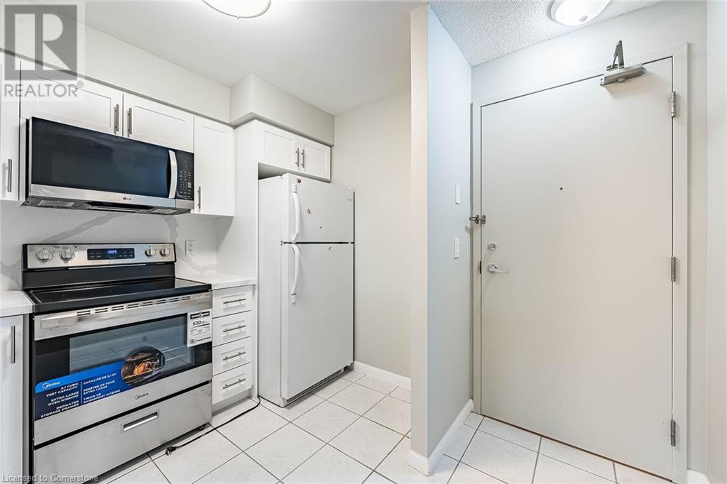 4 Elsinore Path Unit# 402, Toronto, Ontario  M8V 4G7 - Photo 6 - 40734418
