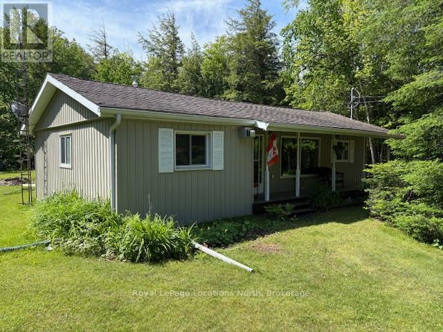 2198 CHAMPLAIN ROAD, Tiny, Ontario