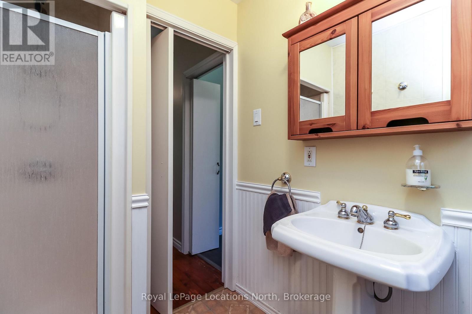 2198 Champlain Road, Tiny, Ontario  L9M 0C4 - Photo 24 - S12177997