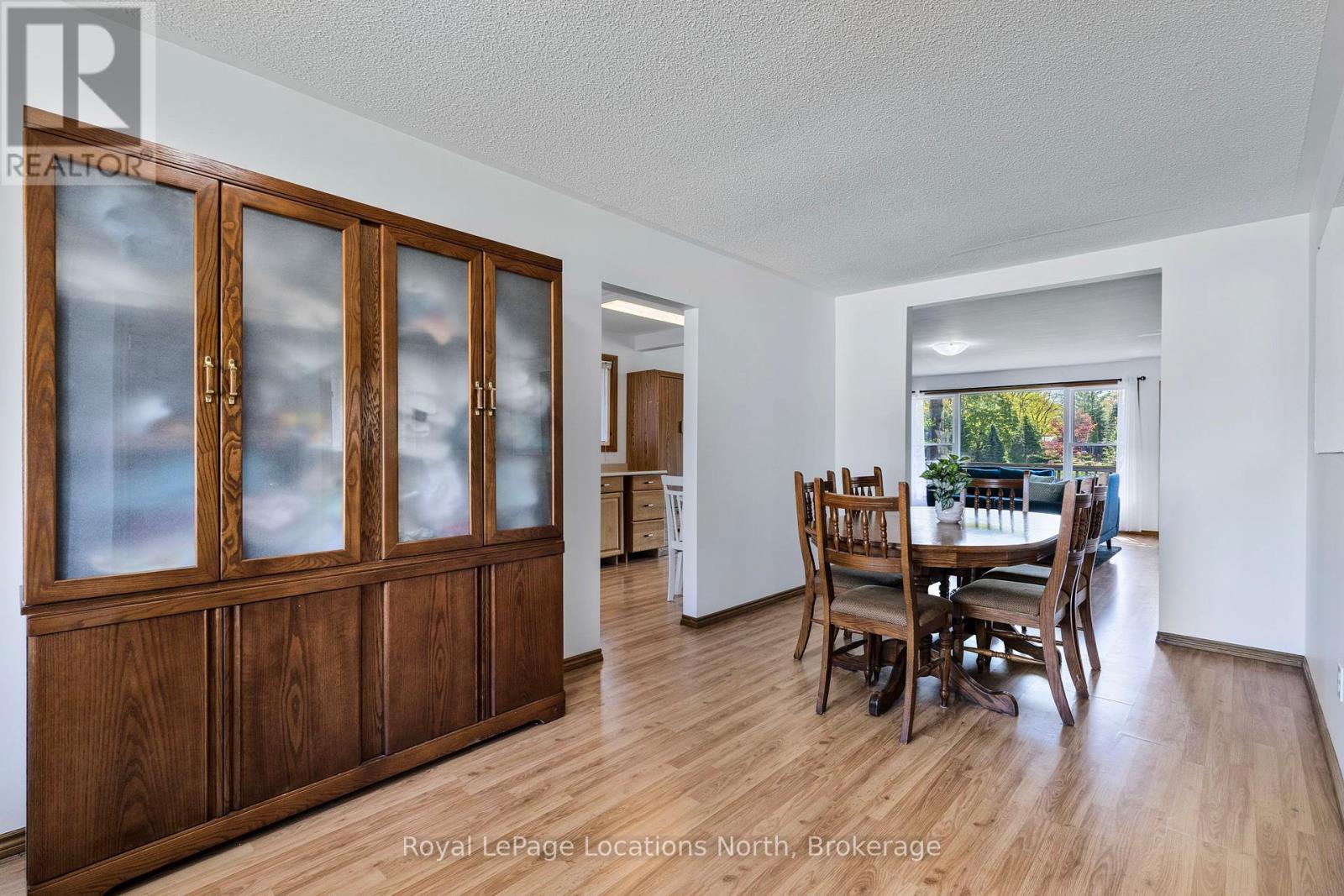 971 Mosley Street, Wasaga Beach, Ontario  L9Z 2G9 - Photo 11 - S12178042