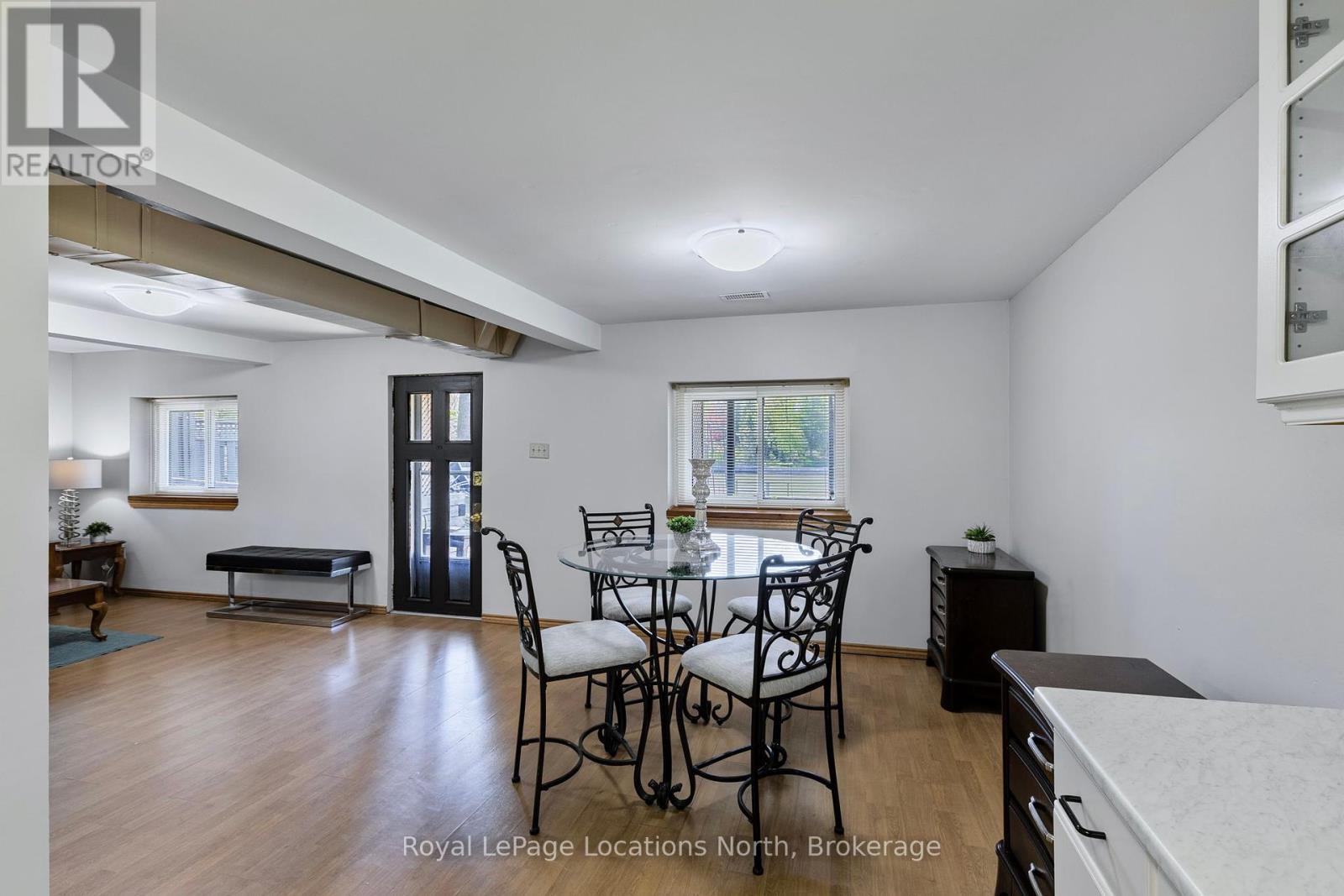 971 Mosley Street, Wasaga Beach, Ontario  L9Z 2G9 - Photo 20 - S12178042