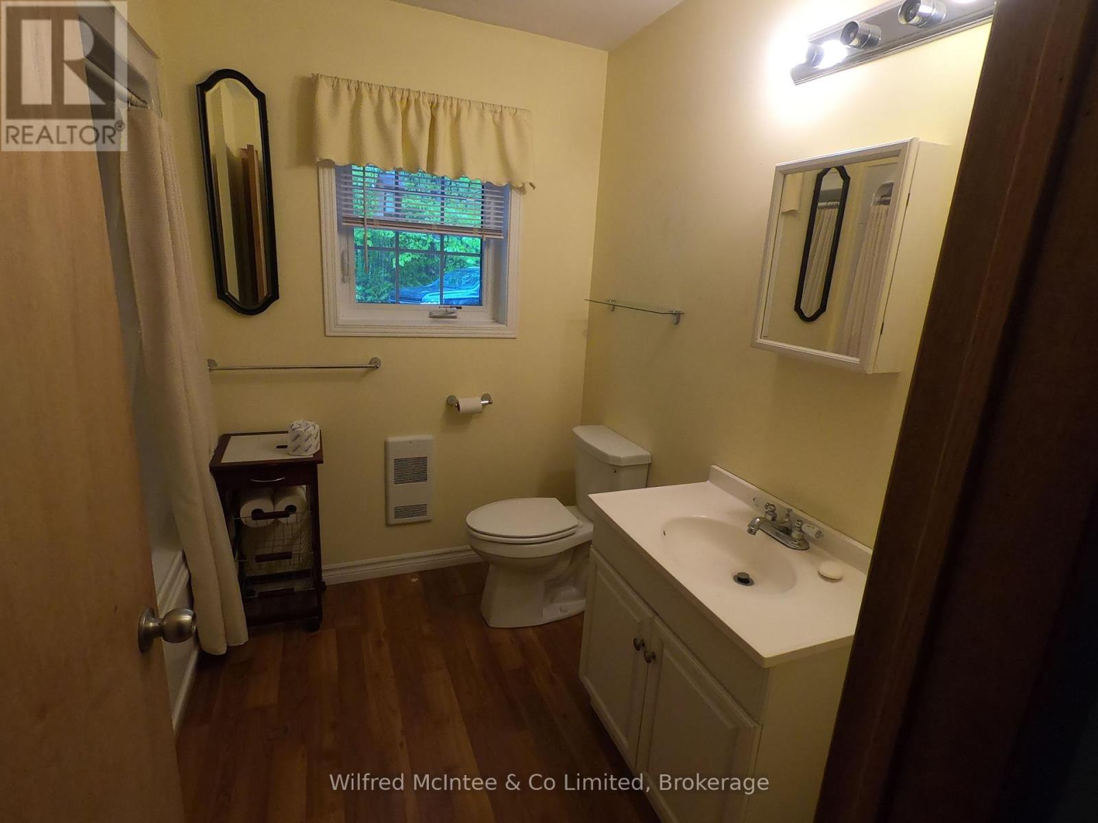 49 Beechwood Drive N, South Bruce Peninsula, Ontario  N0H 2G0 - Photo 23 - X12178044