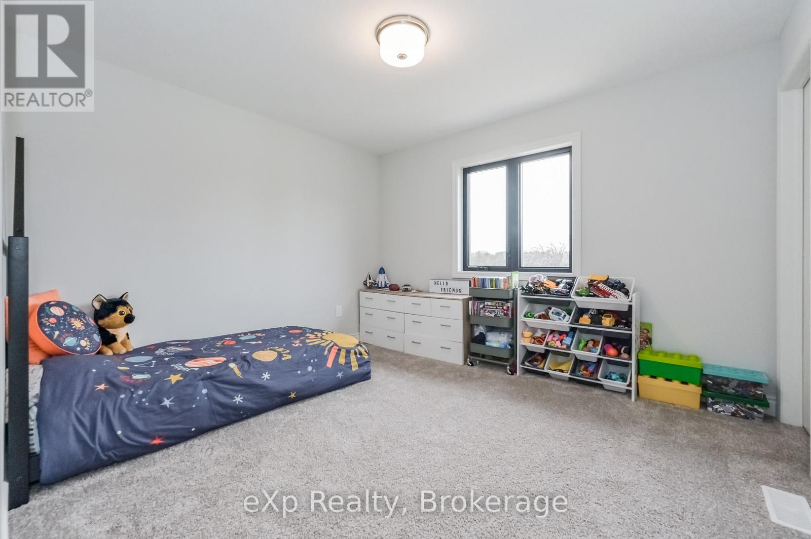 62 Haylock Avenue, Centre Wellington, Ontario  N0B 1S0 - Photo 27 - X12178147