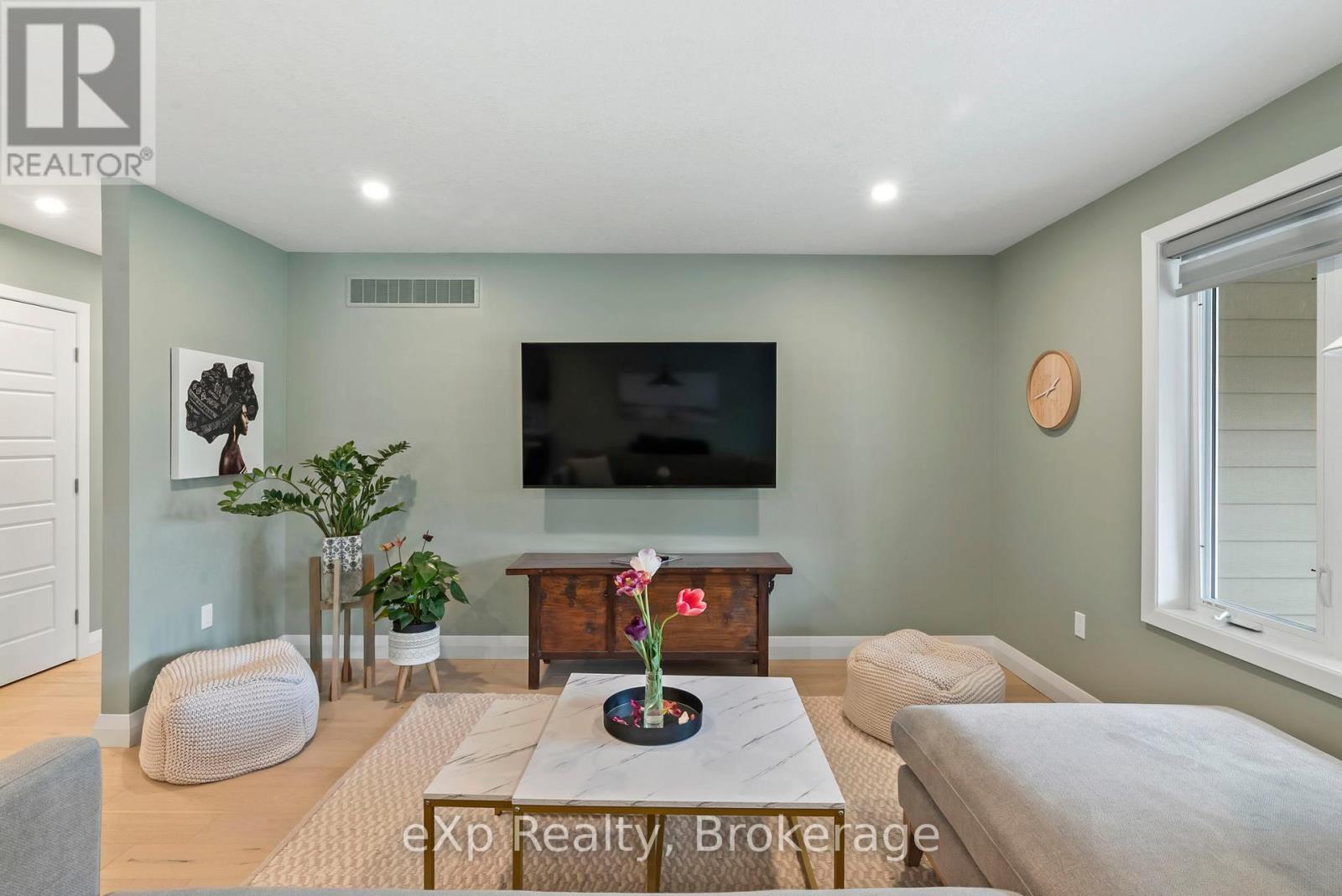 26 Church Street, Kincardine, Ontario  N0G 2T0 - Photo 17 - X12178174
