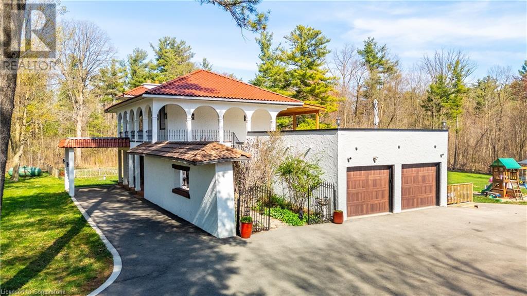 4316 DERRY Road, Burlington, Ontario