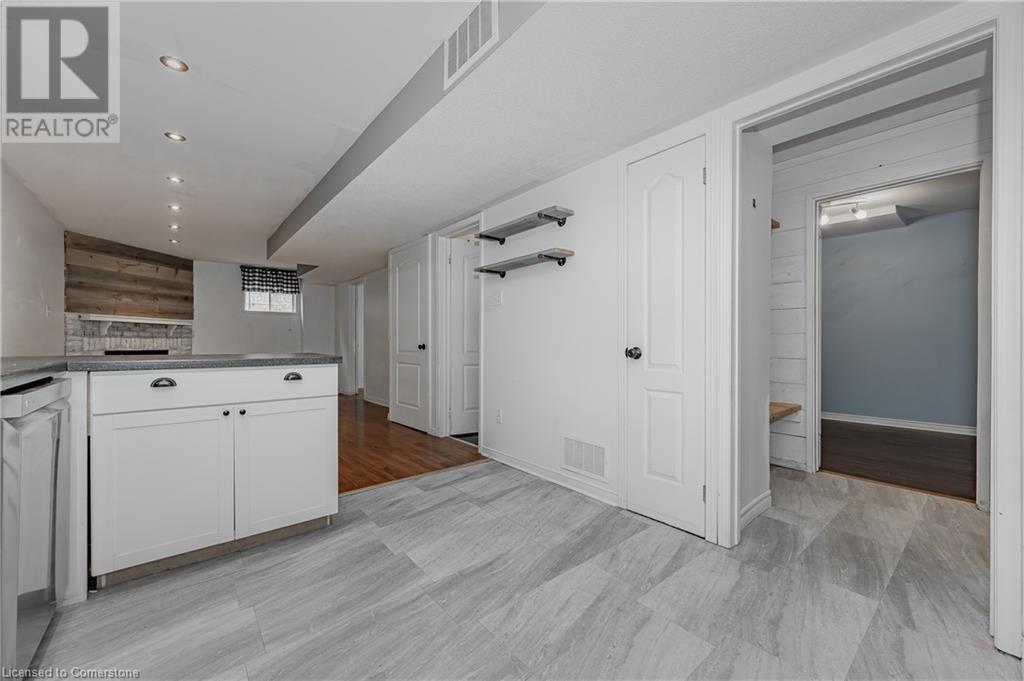 57 Oak Hill Drive Unit# Lower, Cambridge, Ontario  N1S 4Y8 - Photo 13 - 40734343