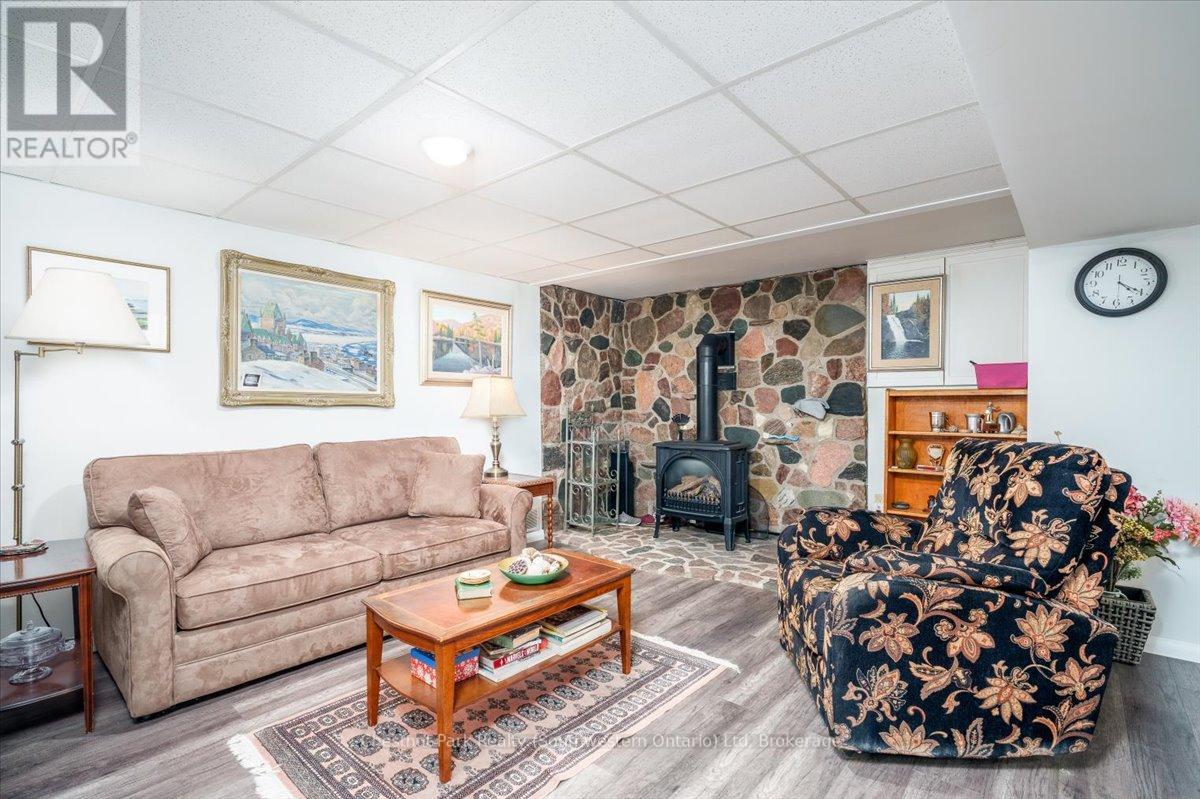 31 Sunset Street, East Gwillimbury, Ontario  L9N 1H1 - Photo 30 - N12178655