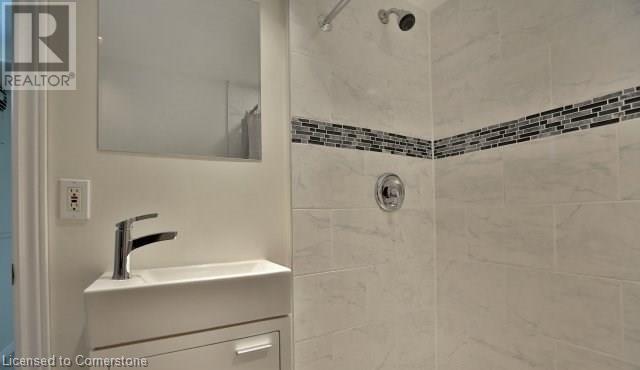 374 Spruce Street, Oakville, Ontario  L6J 2H3 - Photo 18 - 40733420
