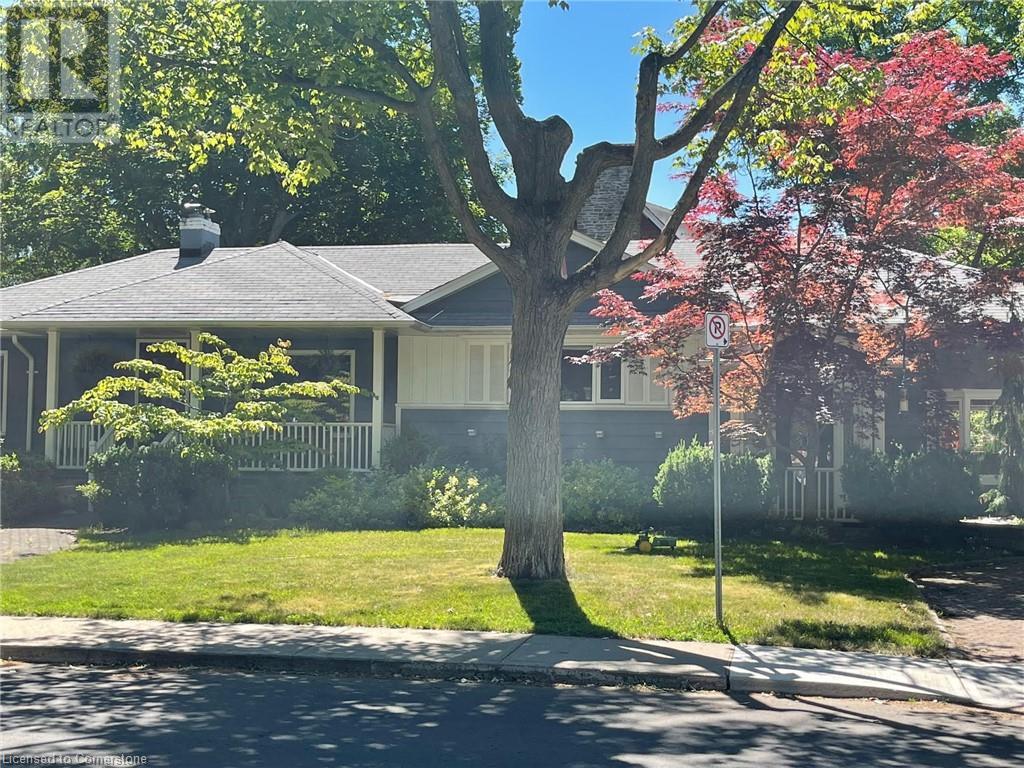 374 Spruce Street, Oakville, Ontario  L6J 2H3 - Photo 2 - 40733420