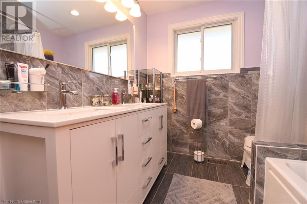 54 Chester Road, Hamilton, Ontario  L8E 1Y2 - Photo 14 - 40734316