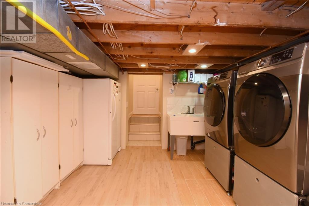 54 Chester Road, Hamilton, Ontario  L8E 1Y2 - Photo 15 - 40734316