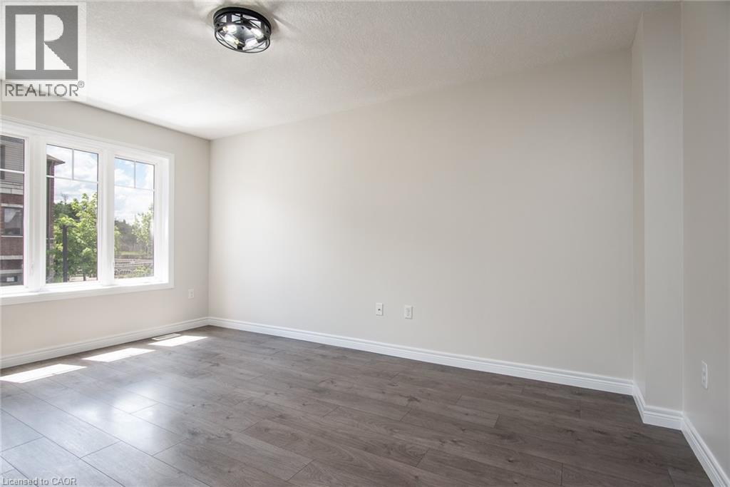 70 Willowrun Drive Unit# J-3, Kitchener, Ontario  N2A 0J3 - Photo 5 - 40733395