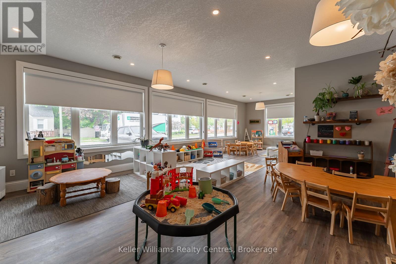 569 Catherine Street, Saugeen Shores, Ontario  N0H 2C1 - Photo 13 - X12179254
