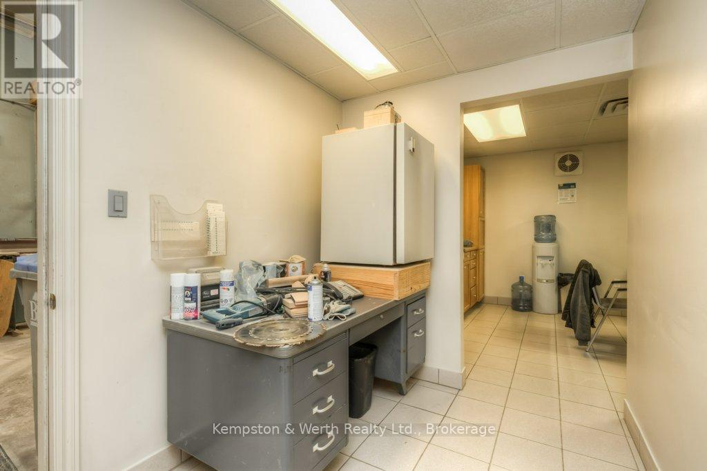 281 Main Street, North Perth, Ontario  N0G 1B0 - Photo 30 - X12179362