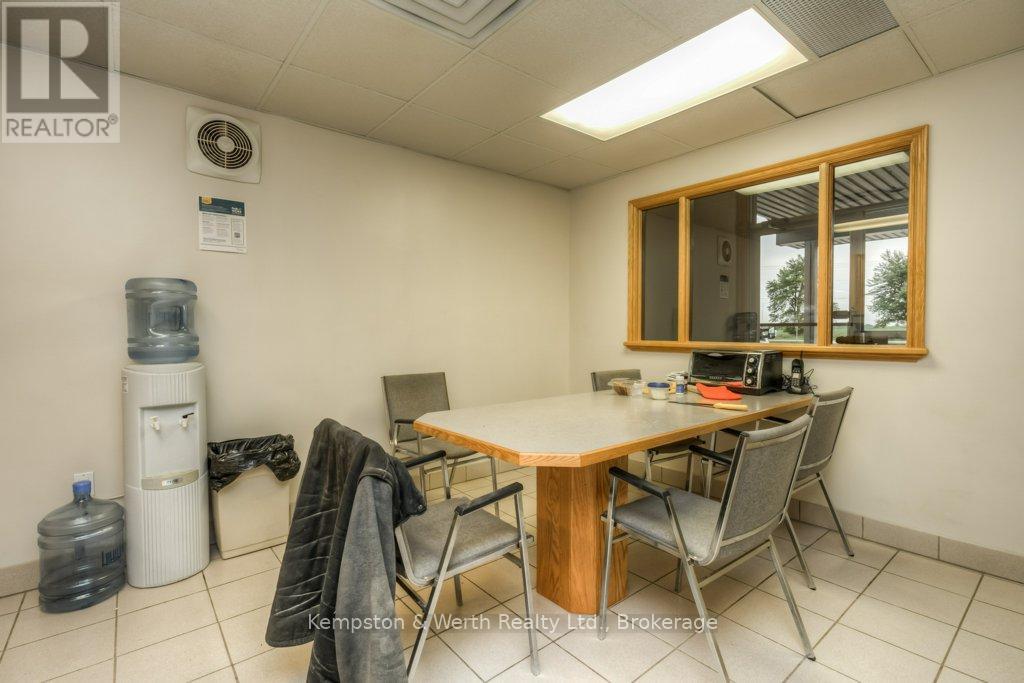 281 Main Street, North Perth, Ontario  N0G 1B0 - Photo 31 - X12179362
