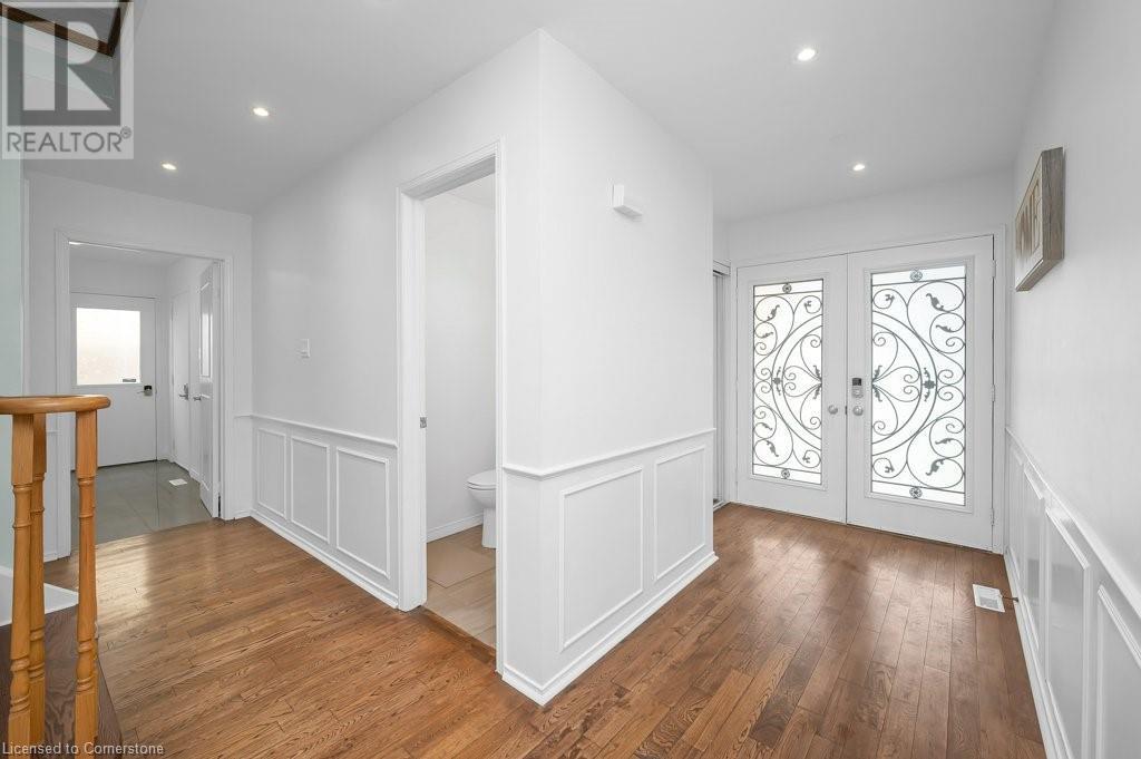 274 Honeyvale Road, Oakville, Ontario  L6L 6H8 - Photo 3 - 40734567