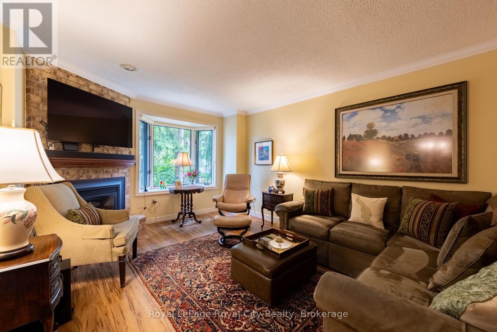 101 - 121 Waterloo Avenue, Guelph, Ontario  N1H 3H9 - Photo 10 - X12179447