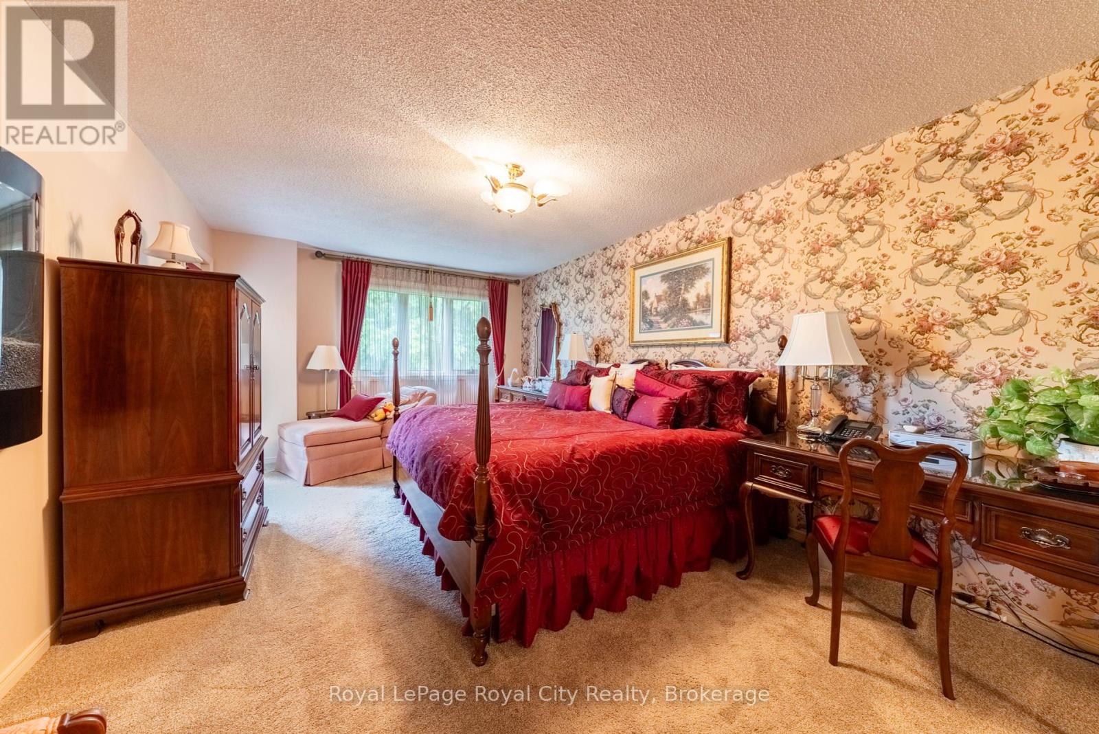 101 - 121 Waterloo Avenue, Guelph, Ontario  N1H 3H9 - Photo 14 - X12179447