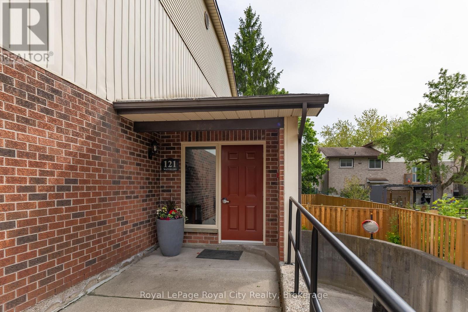 101 - 121 Waterloo Avenue, Guelph, Ontario  N1H 3H9 - Photo 29 - X12179447