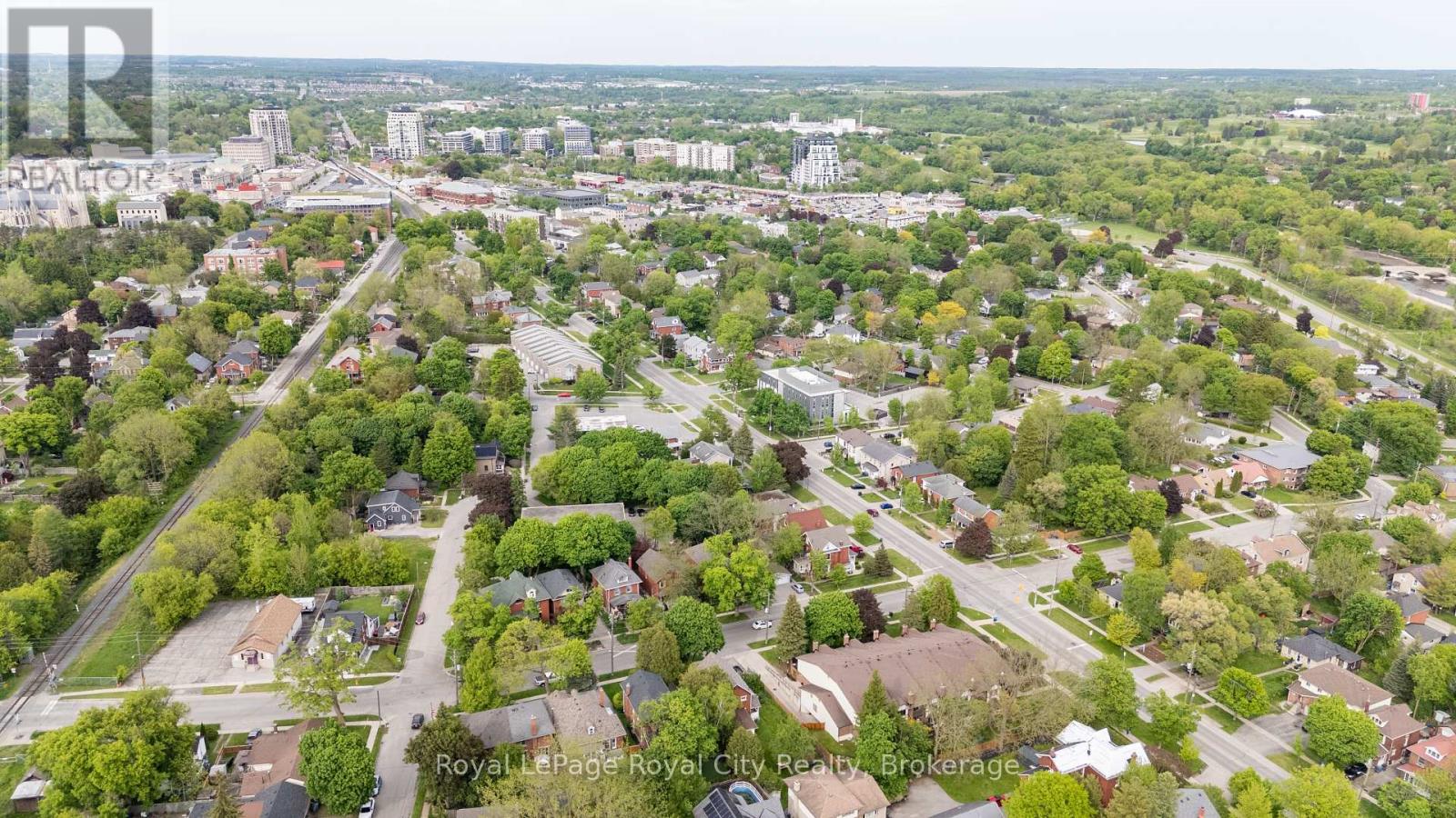 101 - 121 Waterloo Avenue, Guelph, Ontario  N1H 3H9 - Photo 32 - X12179447