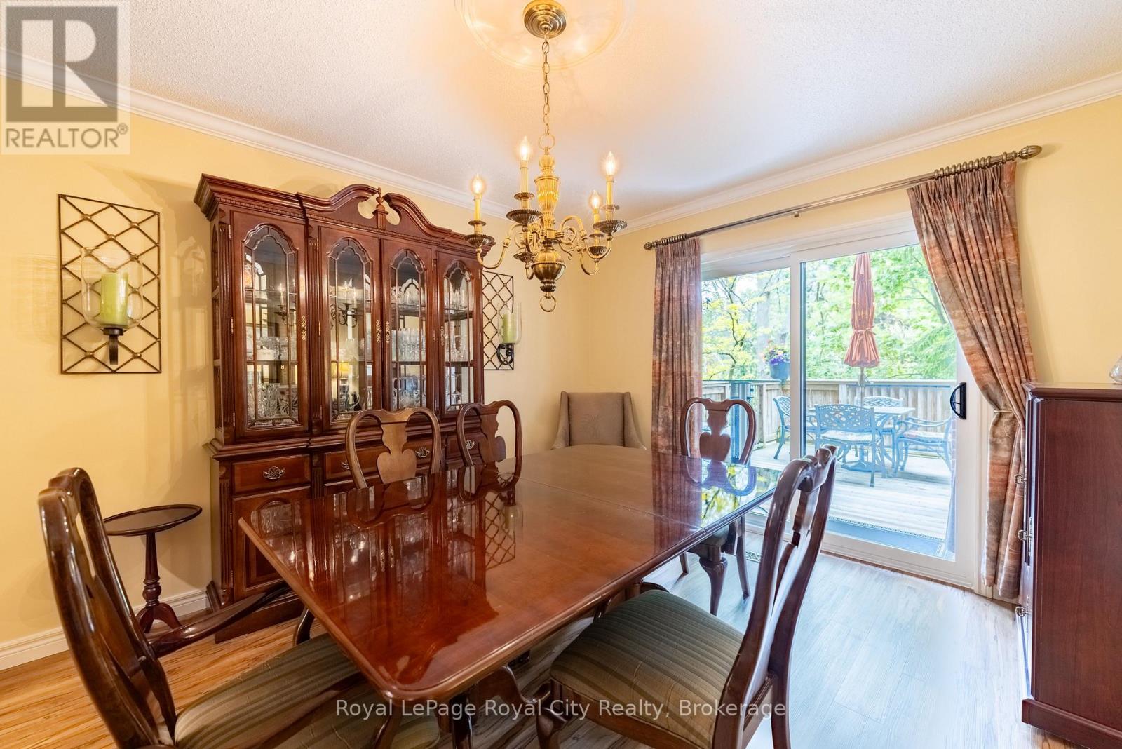 101 - 121 Waterloo Avenue, Guelph, Ontario  N1H 3H9 - Photo 8 - X12179447