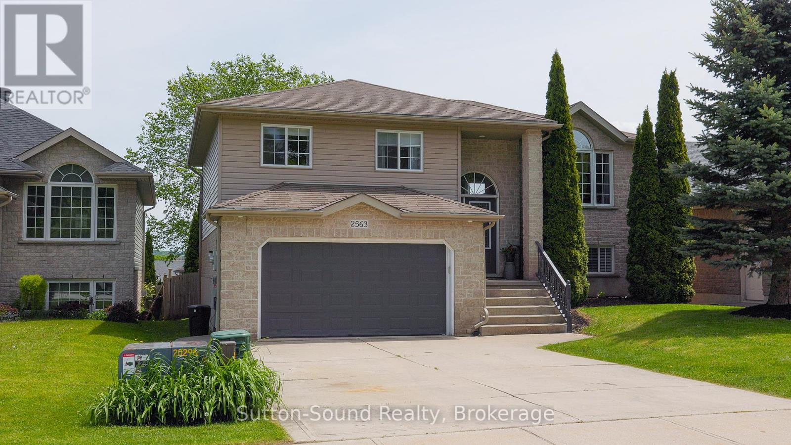 2563 7th Avenue E, Owen Sound, Ontario  N4K 6V1 - Photo 1 - X12179457