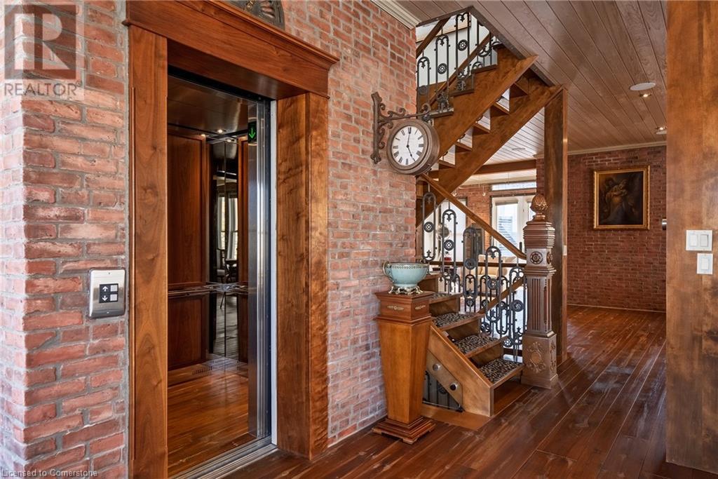 239 Church Street, Oakville, Ontario  L6J 1N4 - Photo 5 - 40734598