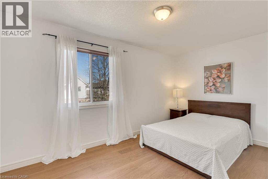 402 Woodrow Drive, Waterloo, Ontario  N2T 2T5 - Photo 19 - 40734743