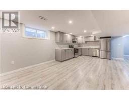99 BROKEN OAK Crescent, Kitchener, Ontario