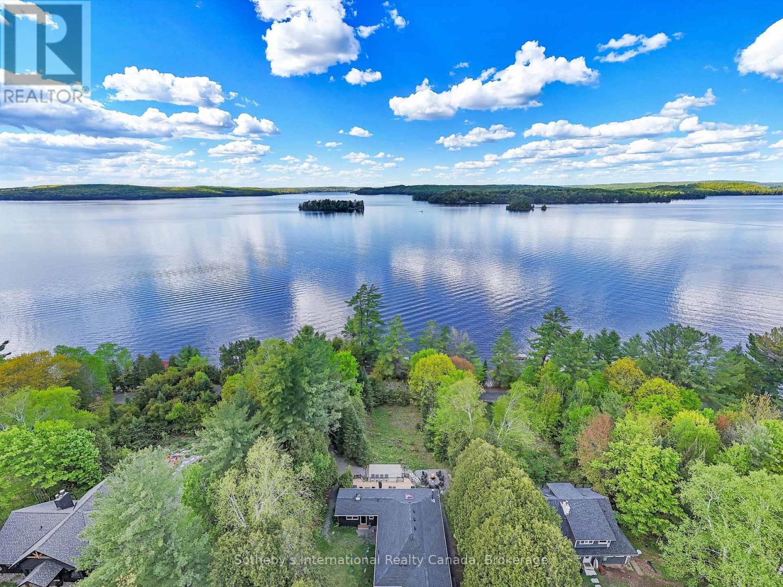 1093 GLENMOUNT ROAD, Lake of Bays, Ontario