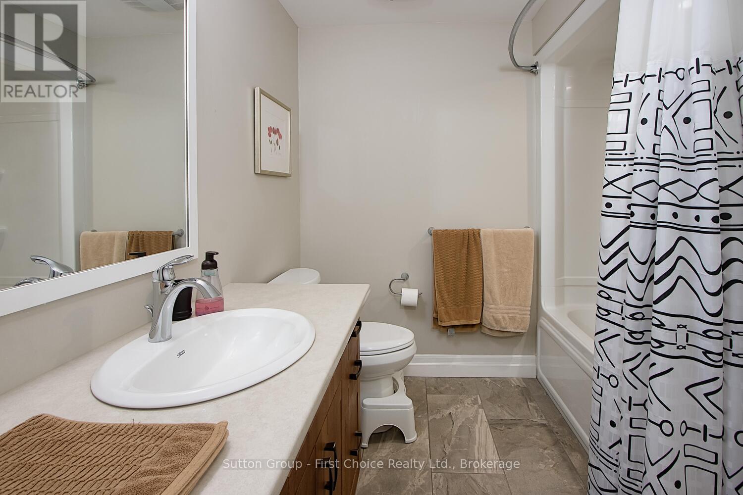 3745 County Road 112, Perth East, Ontario  N5A 6S2 - Photo 32 - X12179967