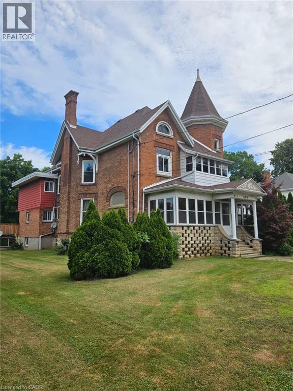 463 KING Street W, Chatham-Kent, Ontario