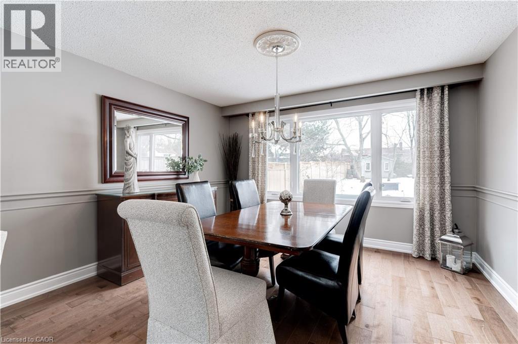 2174 Belgrave Court, Burlington, Ontario  L7P 3R5 - Photo 8 - 40733599