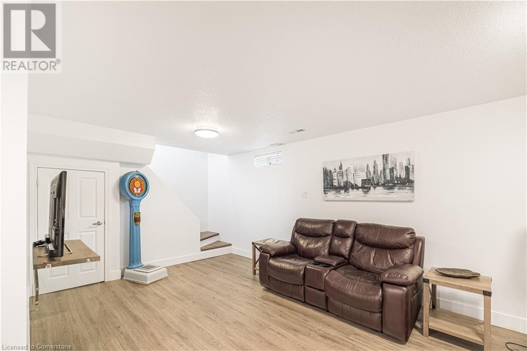 190 Ross Avenue, Kitchener, Ontario  N2A 1V6 - Photo 31 - 40734612