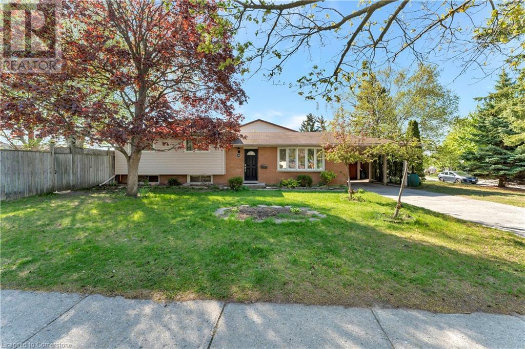 130 Shea Crescent, Kitchener, Ontario  N2E 1E8 - Photo 3 - 40735003
