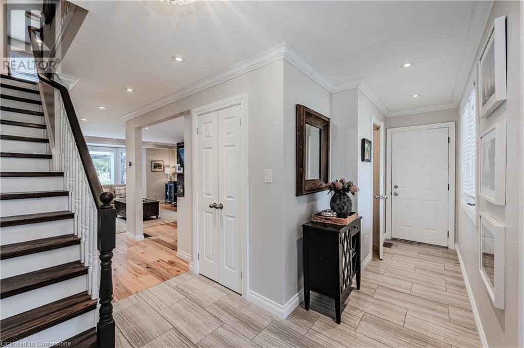 4032 Maddaugh Road, Puslinch, Ontario  N0B 2J0 - Photo 4 - 40733609