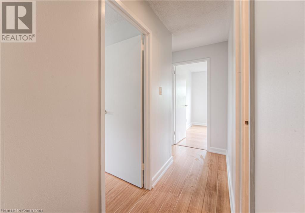 1100 E Courtland Avenue E Unit# 211, Kitchener, Ontario  N2C 2H9 - Photo 14 - 40730822