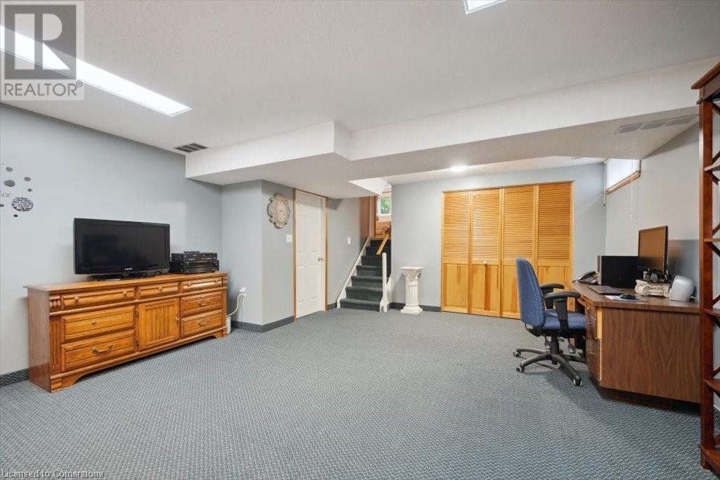 2 Cora Drive, Kitchener, Ontario  N2N 3C6 - Photo 36 - 40734965