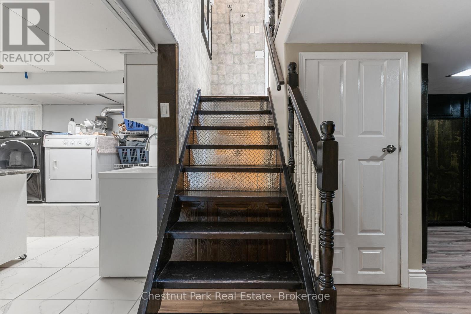 31 Saunders Street, Collingwood, Ontario  L9Y 0G3 - Photo 20 - S12180823