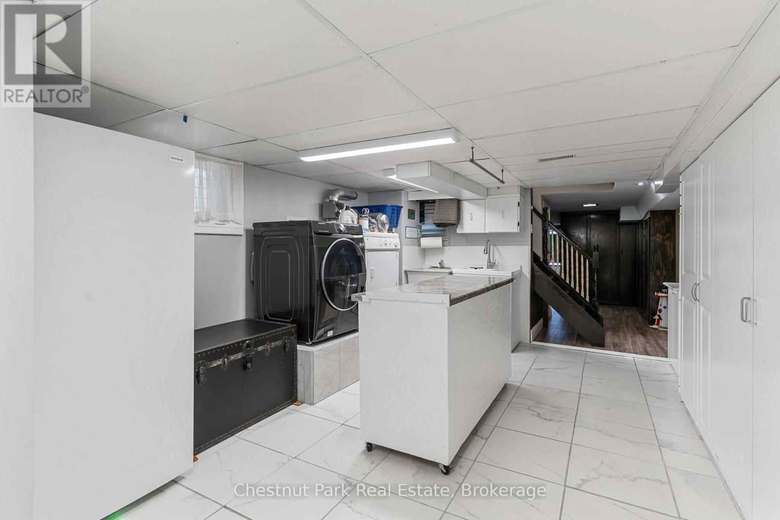 31 Saunders Street, Collingwood, Ontario  L9Y 0G3 - Photo 22 - S12180823