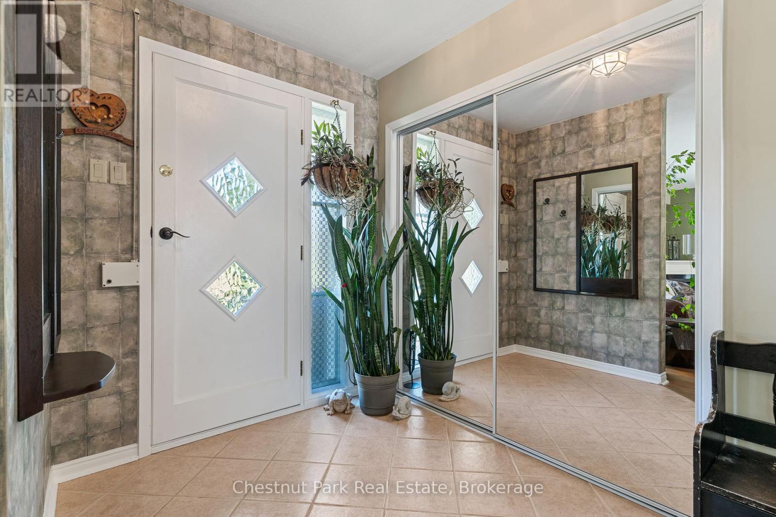 31 Saunders Street, Collingwood, Ontario  L9Y 0G3 - Photo 6 - S12180823