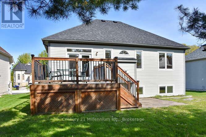68 Oriole Crescent, Wasaga Beach, Ontario  L9Z 1A9 - Photo 41 - S12180974