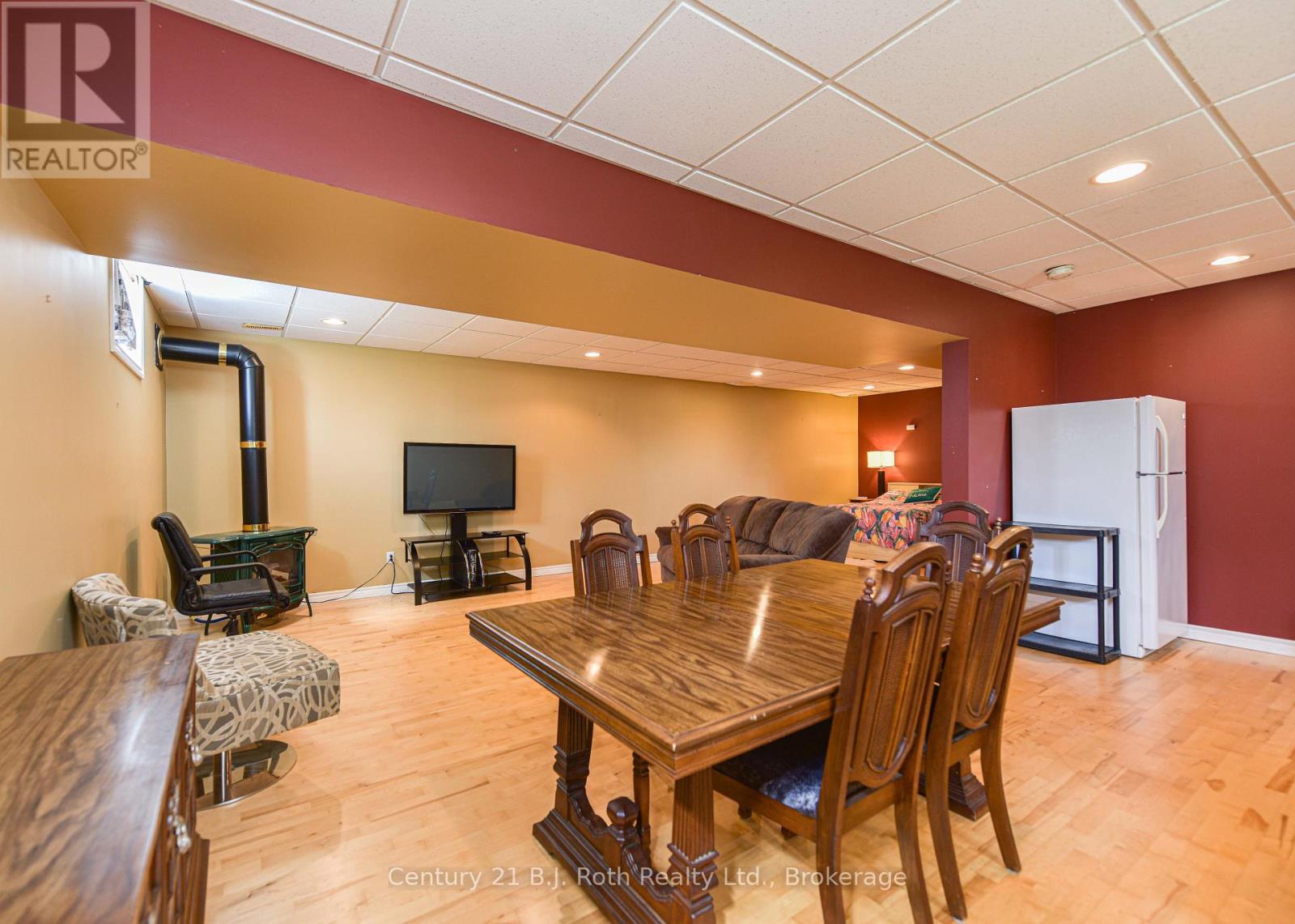28 Marl Creek Drive, Springwater, Ontario  L0L 2K0 - Photo 30 - S12181022