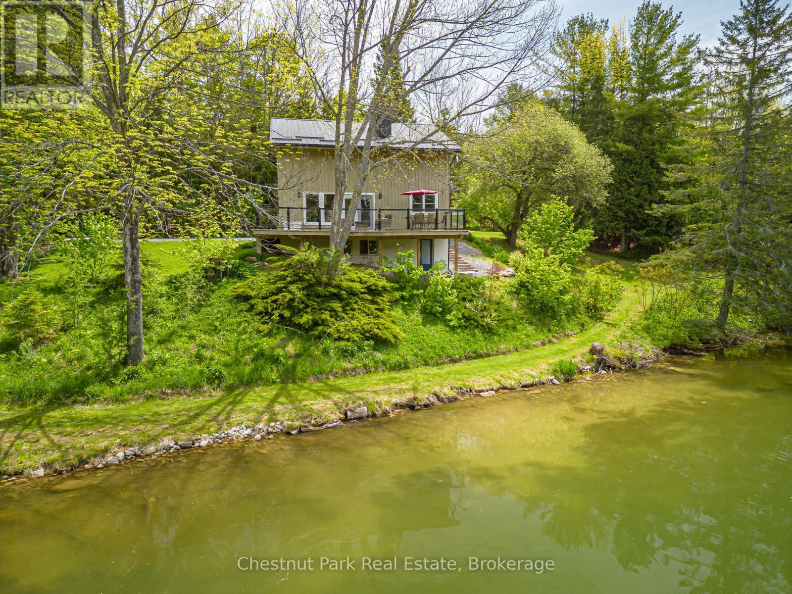 174386 Lower Valley Road, Grey Highlands, Ontario  N0C 1H0 - Photo 3 - X12180875